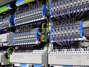 مدیریت هوشمند ساختمان ها، کلین روم و کارخانه جات